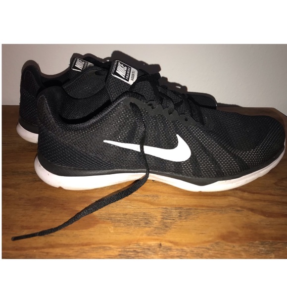 Nike Shoes - Black Nike Free TR 6 Training Sneakers